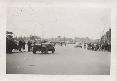 119942 Afbeelding van een voertuig van het geallieerde leger in de dagen rond de bevrijding van Utrecht op het ...